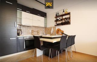 Deluxe Apartment 1BR+ with Parking - Pristina - 4