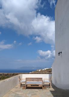 Under The Palm Tree Studios - Ano Meria - 3