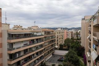 Renovated flat 250m from the beach - Town centre - Antibes - 9