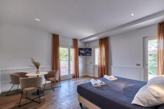 Da Oscar Flowers Apartments - Barcuzzi - 4