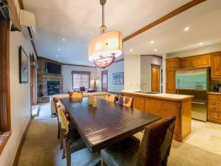 Tremblant Prestige - Plateau 202-5 - Mont-Tremblant - 2