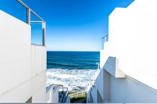 Modern Beach Front Apartment - Ballito - 3