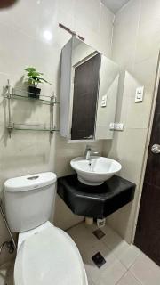 Manhattan Parkview studio unit - 3
