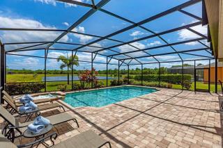 535 -Villa Belvedere, A Stunning, Spacious 5 Bed Lake View Home with Pool and Spa - Davenport - 9