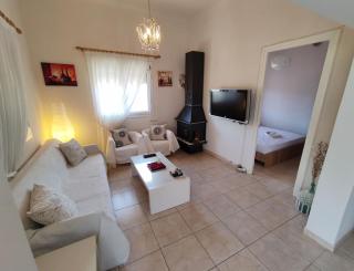 Yiannis Appartments - - 5