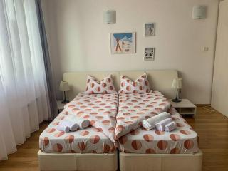 Cozy Rila Park Apartments - 2