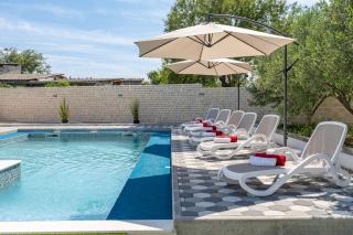 Apartman David s bazenom - Podušje - 1
