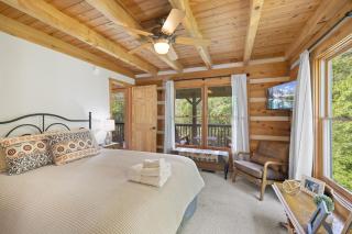 Good Dog Dreams - Valle Crucis - 1