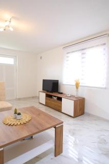 Marly Apartman - Soko Banja - 8