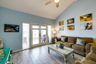 Waterfront Key Allegro Condo with Balcony and Pool - Rockport - 7