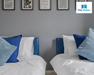 "Keysleeps Plymouth Pier Holiday Home with Free Parking" - 7