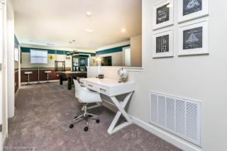 Lyon King Close to Tourist Attractions - Davenport - 1