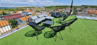 Queen Apartments - Vir - 7