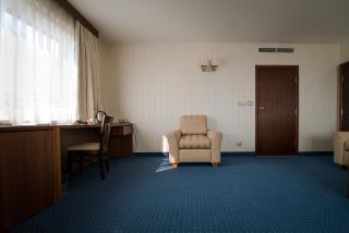 Amiral Hotel - Warna - 6