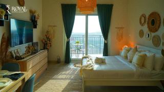 Yas Island Retreat Boho Chic Studio Apartment with Pool - Abu Dhabi - 9