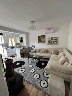 Flat in Berat's center - 7