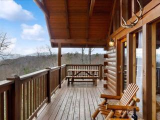 Breathtaking views of the Smokies, 3 mins to Gatlinburg - Gatlinburg - 6