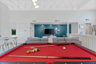 Peaceful Phoenix Getaway - Central Location, Family-Friendly & Pool Table! - Phoenix - 9
