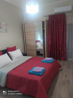 Loutraki Family Apartment - 0