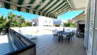Apartment for 6 + free parking place - Zadar - 6