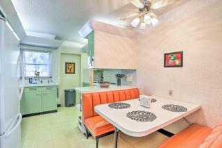 Retro St Pete Home with Private Heated Pool - St Petersburg - 9