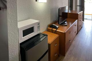 Rodeway Inn - Hopkinsville - 1