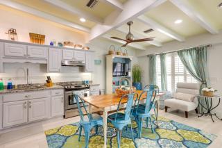 Pet-Friendly Jekyll Island Abode - Walk to Beach! - Jekyll Island - 1