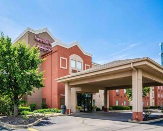 Comfort Suites Louisville East - Douglass Hills - 0