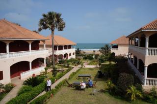 Lemon Creek Hotel Resort - Bijilo - 9