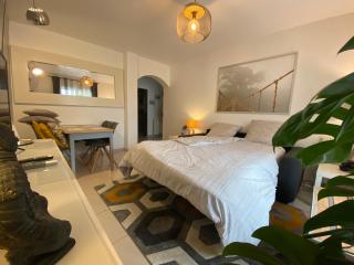 ToulonHost - Le Litardi - Superbe T2 - 2 pas des plages - Clim - Fibre - Toulon - 5