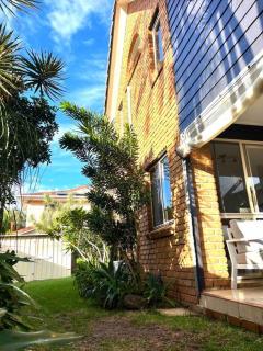 Wood Beachside Home Lennox Head - 3