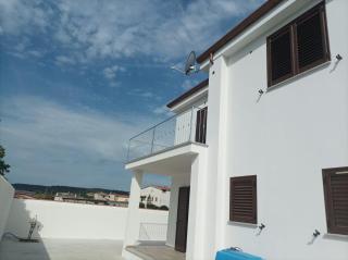 Appartement F2 meublé - Loculi - 7
