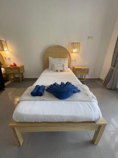 Blue EmOcean Dive Resort - Moyo Island - 8