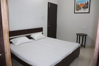 Aashiyana Home Stay - Bhopal - 9