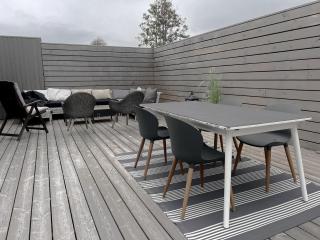 Beautiful 3 bedroom modern house with patio - Reikiavik - 7