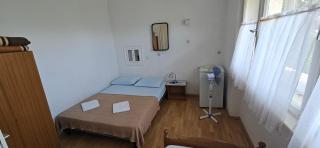 Simple beachfront rooms Bego - 3