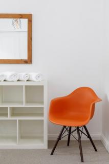 Beachfront Getaway 2-Bedroom House with FREE Private Parking & Patio - Brighton & Hove - 6