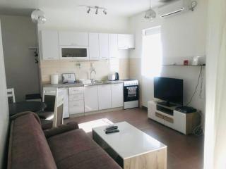 Joli appartement neuf à Bijela ! Appart numéro 3 - 2