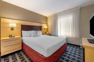 TownePlace Suites by Marriott Vincennes - 2
