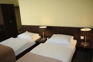 Hotel Mercedes City - Bonn - 9