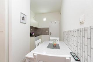 Apartments Stipe - Lokva Rogoznica - 4