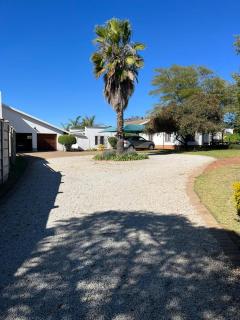 Ka Tembe Self Catering Lodge - Polokwane - 0