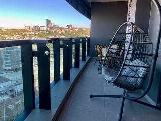 Suite Monte Carlo Ocean View Apartment in Umhlanga - Durban - 3