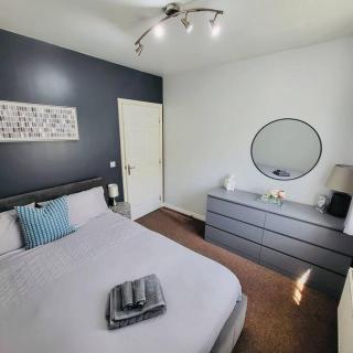 Cozy Luxurious Apartment - Edgware - 5