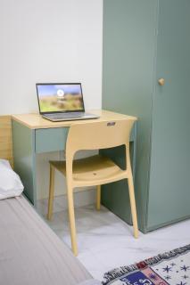 Btw airport & D1 center, fast wifi & check-in 24/7 - Ho Chi Minh - 1