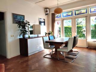 Directors room Swimmingpool Ecolodge Tilburg - 5