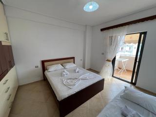 Seascape Apartment - Sarandë - 4