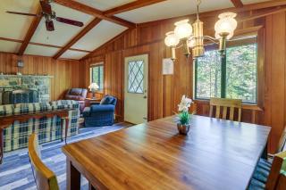 Gouldsboro Vacation Rental with Pool and Lake Access! - 4