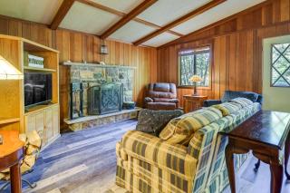 Gouldsboro Vacation Rental with Pool and Lake Access! - 9