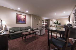 Grand Vista Hotel - Simi Valley - 4